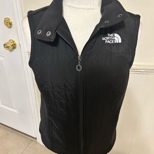 Like New The North Face Women's Black Quilted And Fleece Vest Size Small